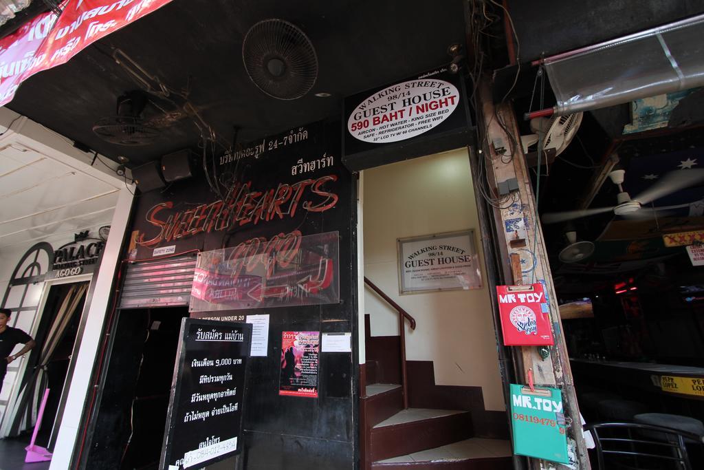 Walking Street Guest House Pattaya Exterior foto
