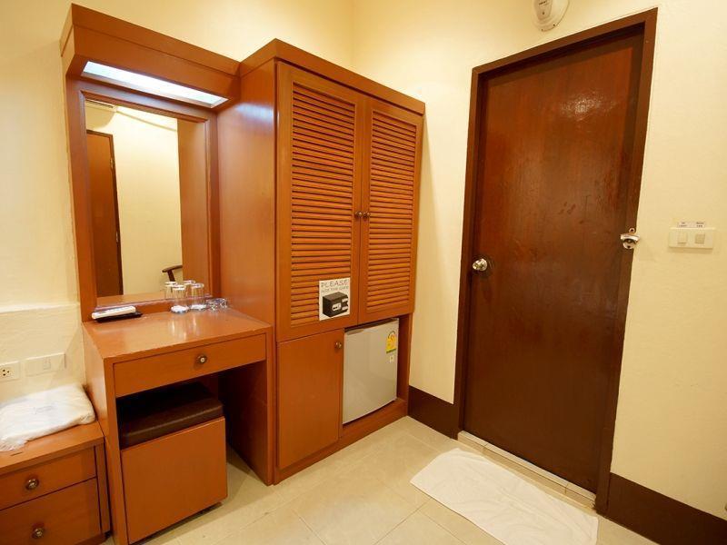 Walking Street Guest House Pattaya Exterior foto