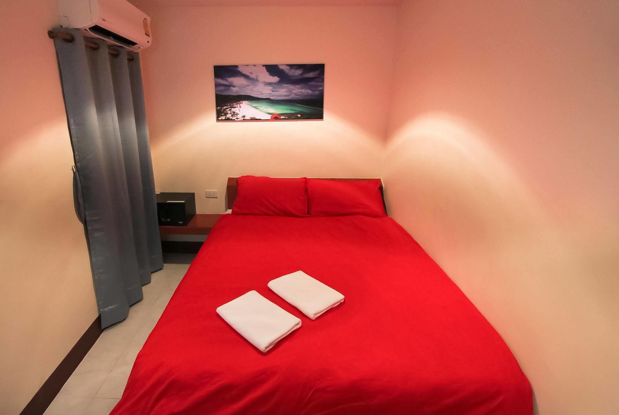 Walking Street Guest House Pattaya Exterior foto