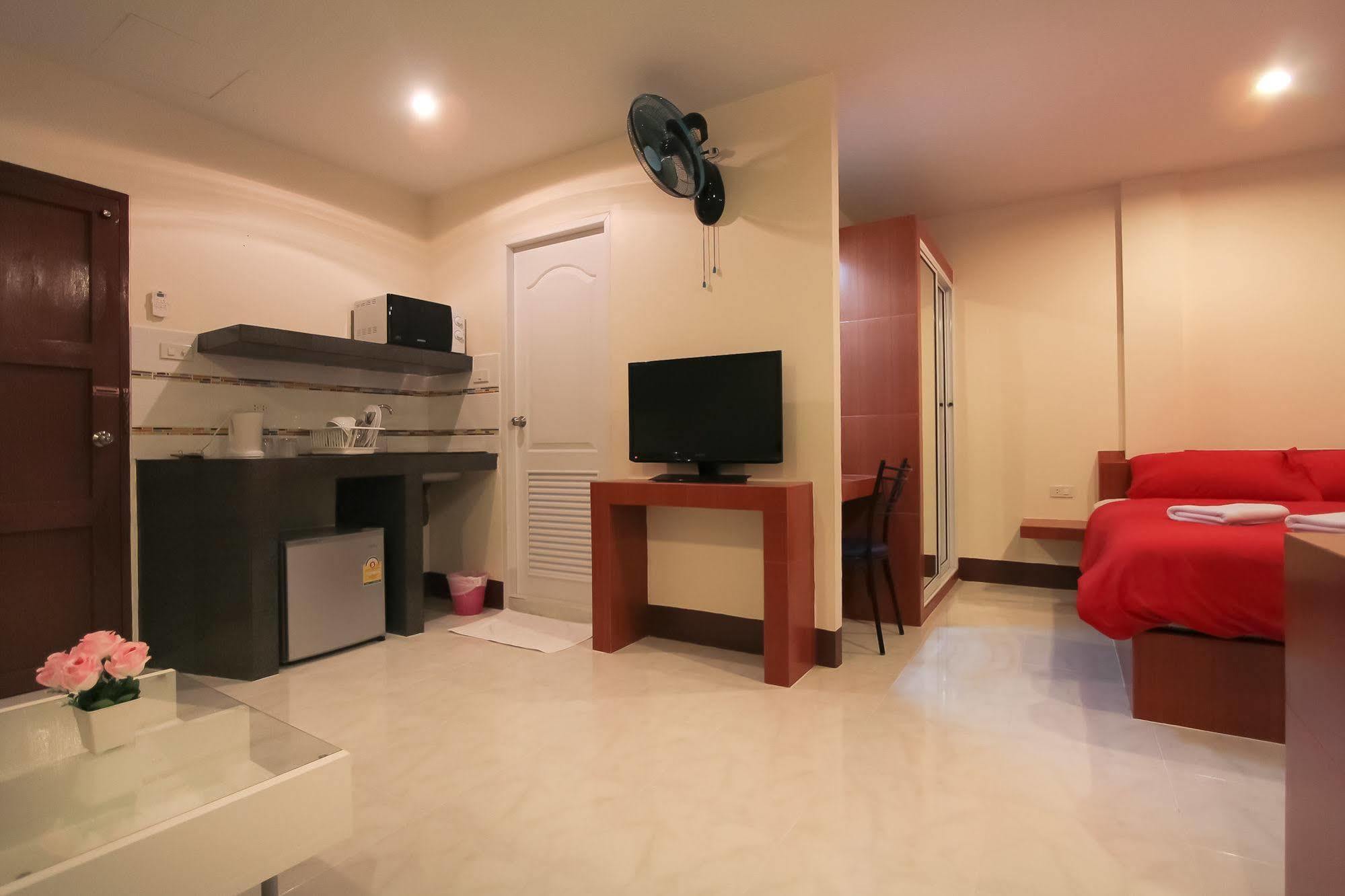 Walking Street Guest House Pattaya Exterior foto